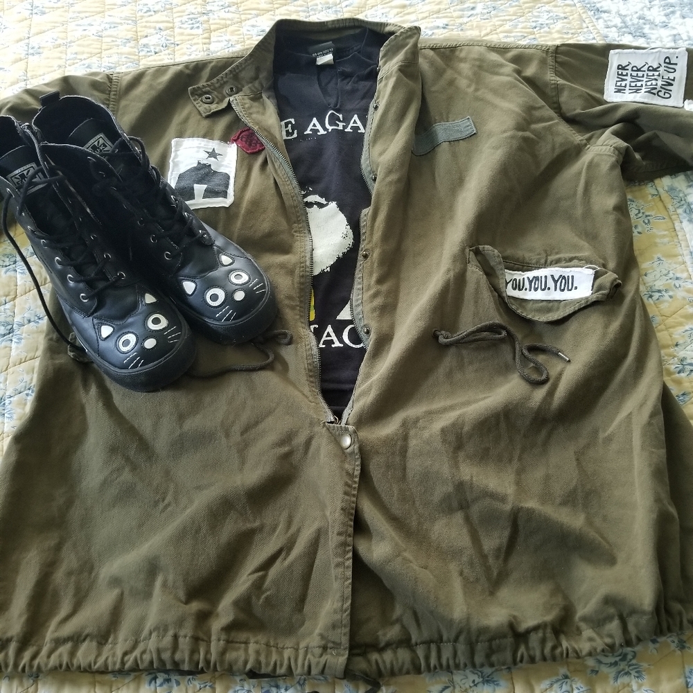 PLAY Army Green Sz Lg/XL Jacket